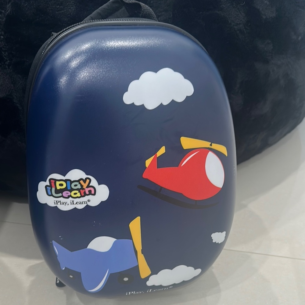 Kids Toy Vehicle Suitcase Set - Blue - Picture 4 of 7